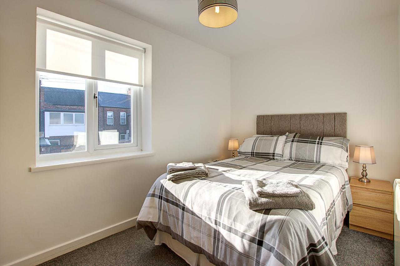 Sunderland Short Stays 2 Bedroom Apartment Free Parking Fulwell Sr6 외부 사진